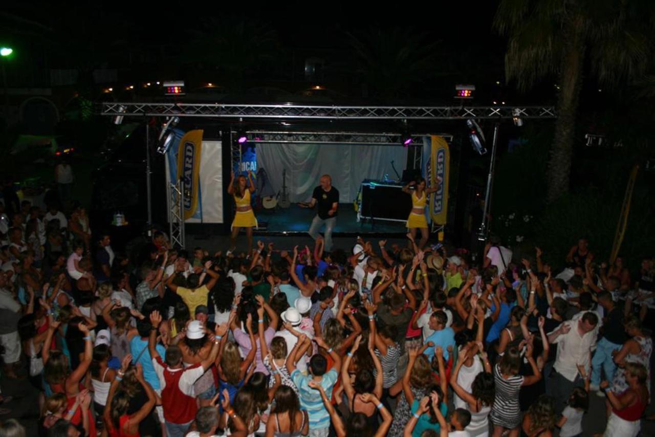 Vias-Plage Camping Les Salisses Quality Holidays ภายนอก รูปภาพ