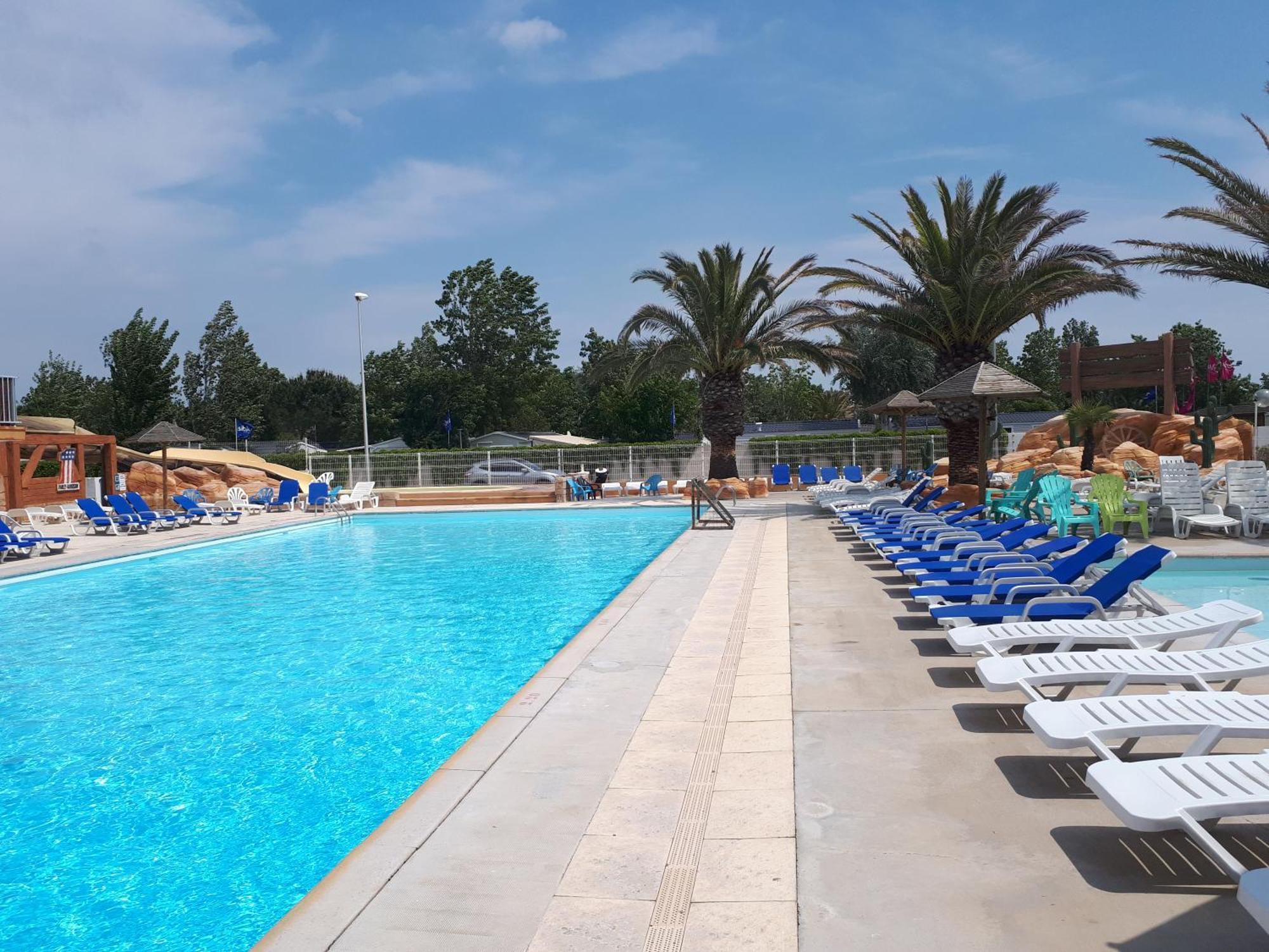 Vias-Plage Camping Les Salisses Quality Holidays ภายนอก รูปภาพ