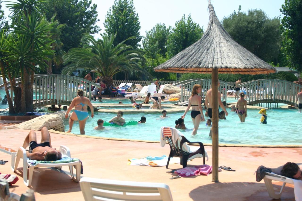 Vias-Plage Camping Les Salisses Quality Holidays ภายนอก รูปภาพ