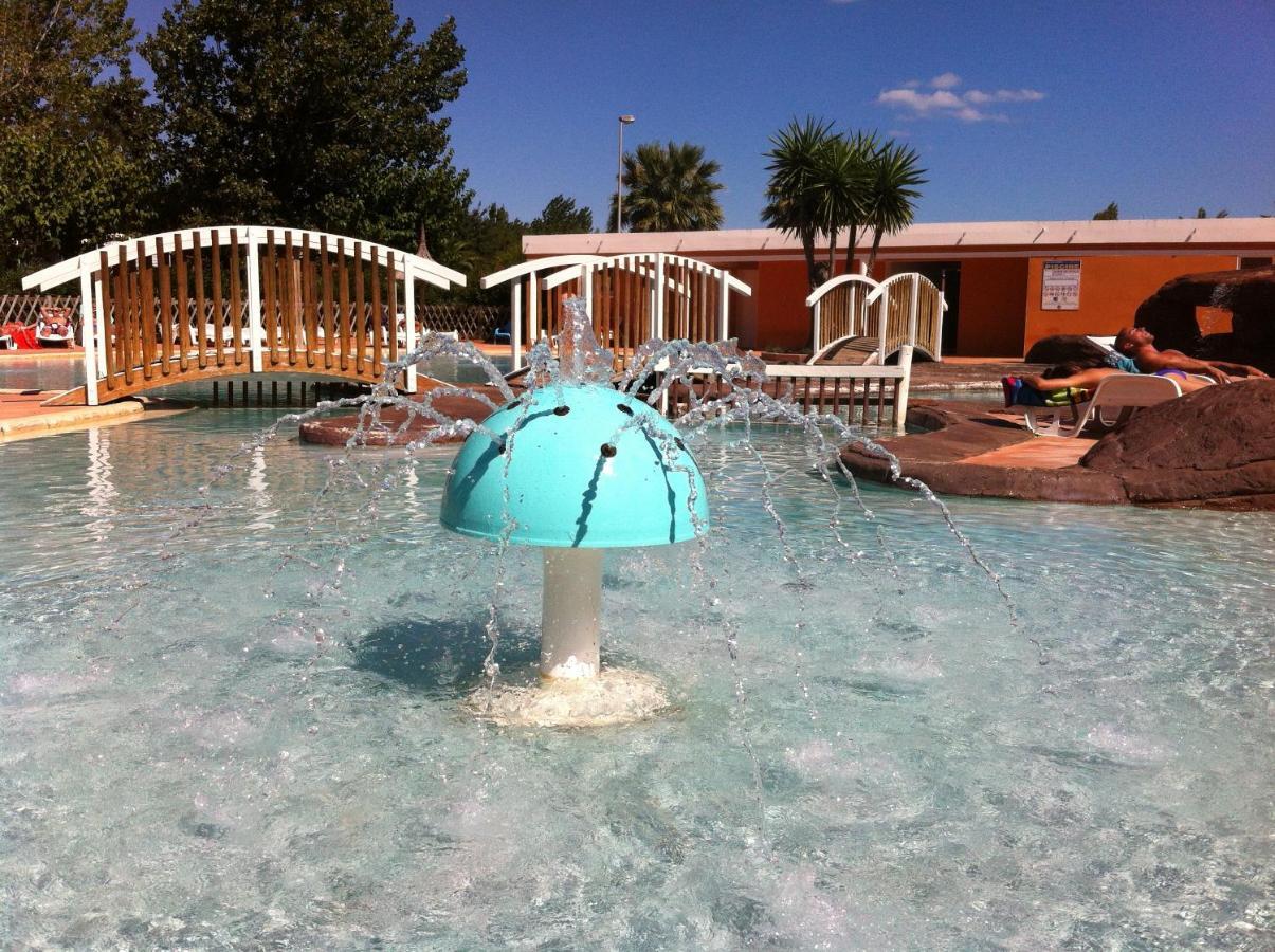 Vias-Plage Camping Les Salisses Quality Holidays ภายนอก รูปภาพ